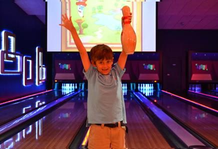 Top 5 Bowling Alleys Around Boston in 2014