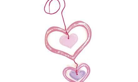 Valentine Mobile Craft for Valentine’s Day