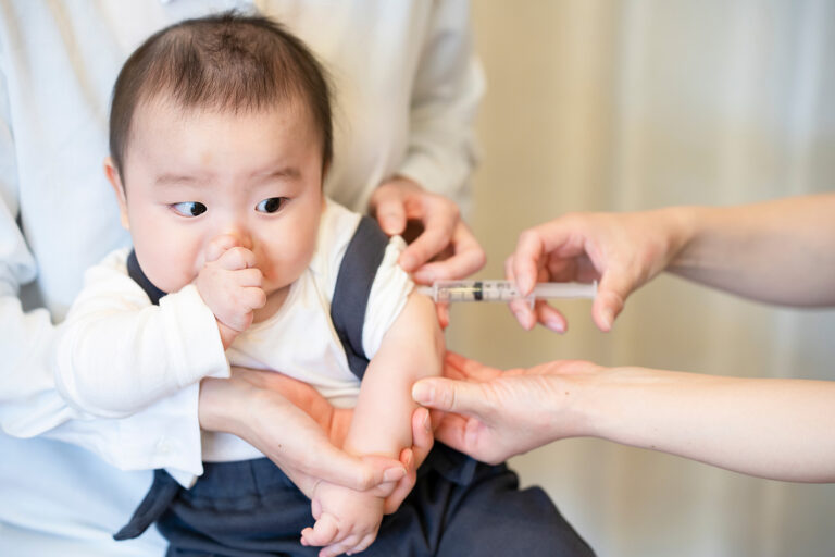 12 Vaccines Your Child Should Receive in Their First Year